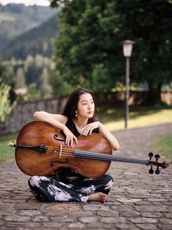 Jiayi Liu
